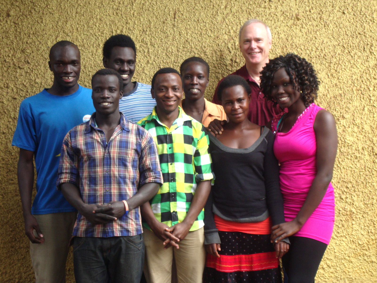 Roger Krikkie with a group of Ugandan students